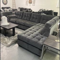 Grey Comfortabel Sectional ‼️take It Home With $39 Easy Approval ‼️