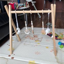 Baby foldable wooden play gym 