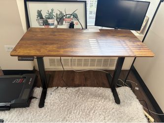 Standing desk