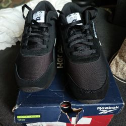 Classic Reebok.   Veefriends 