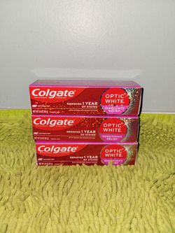 3 Colgate Optic White Sensitive Relief 3.8oz