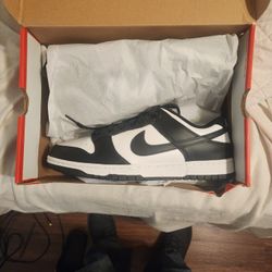 Retro Nike Pandas