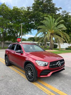 2022 Mercedes Benz glc300