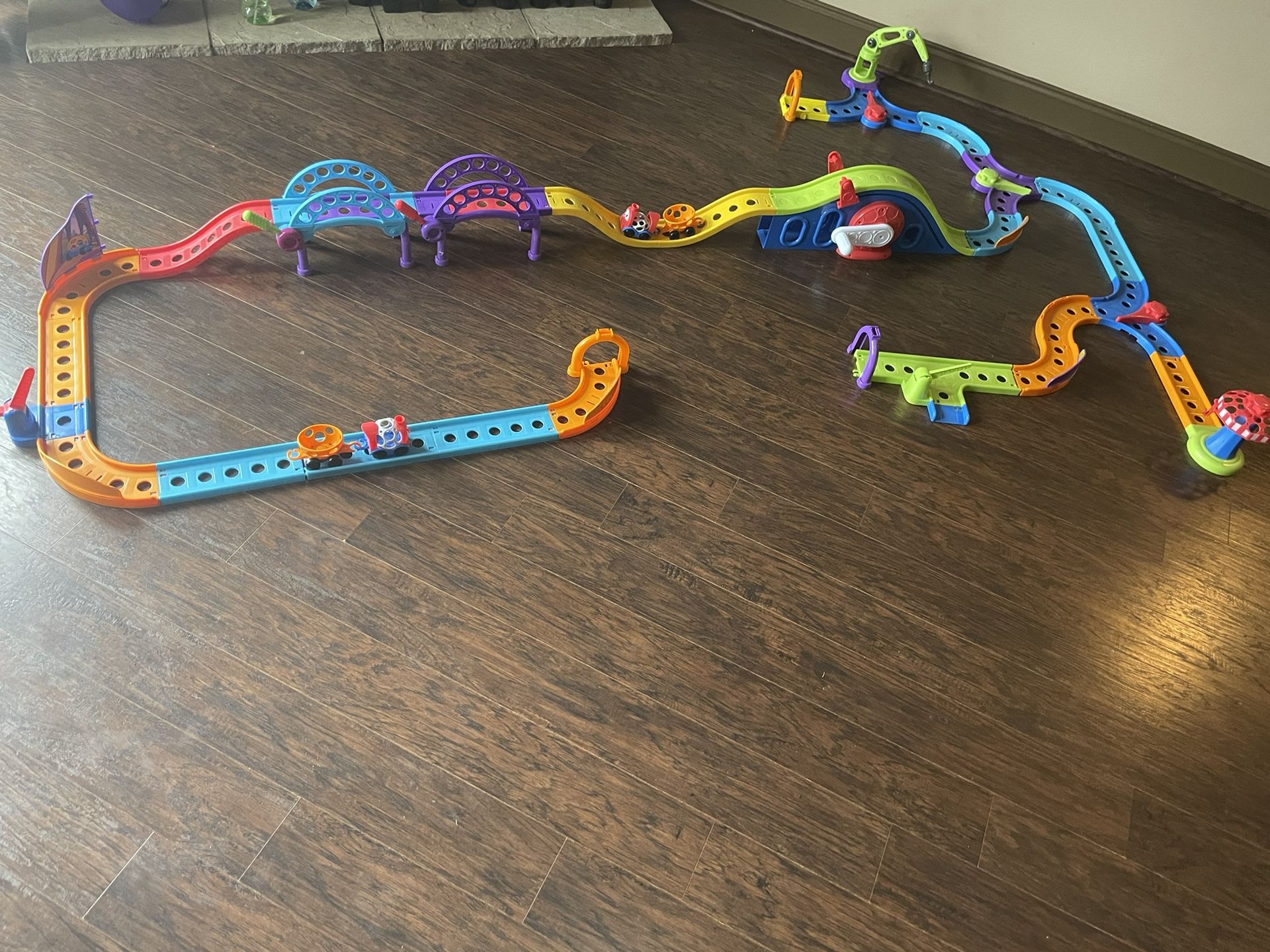 Race Train Track