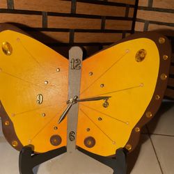 Woody Butterfly Clock $15.00