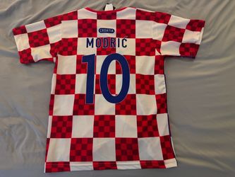 Croatia Modrić #10 Soccer Jersey Men’s Small
