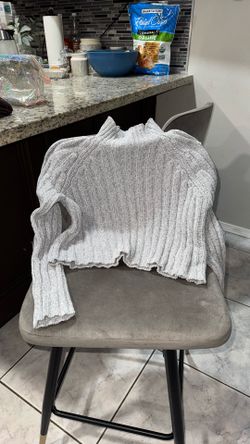 American Eagle Turtleneck