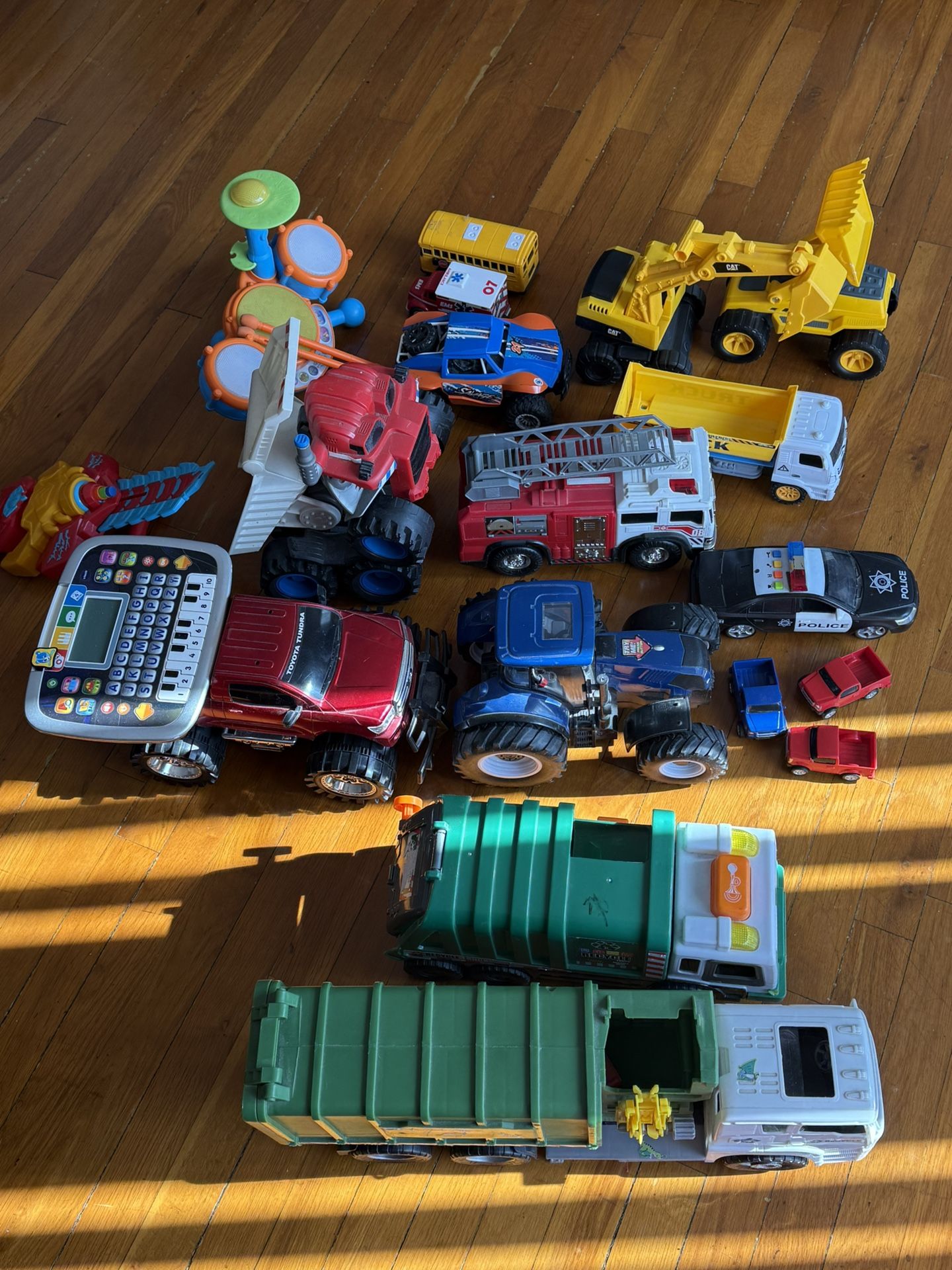Kids Trucks Toy Set