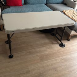 Lifetime Adjustable Table 