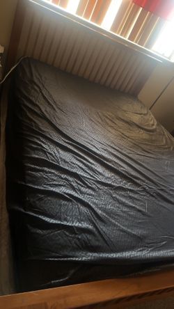 Queen bed