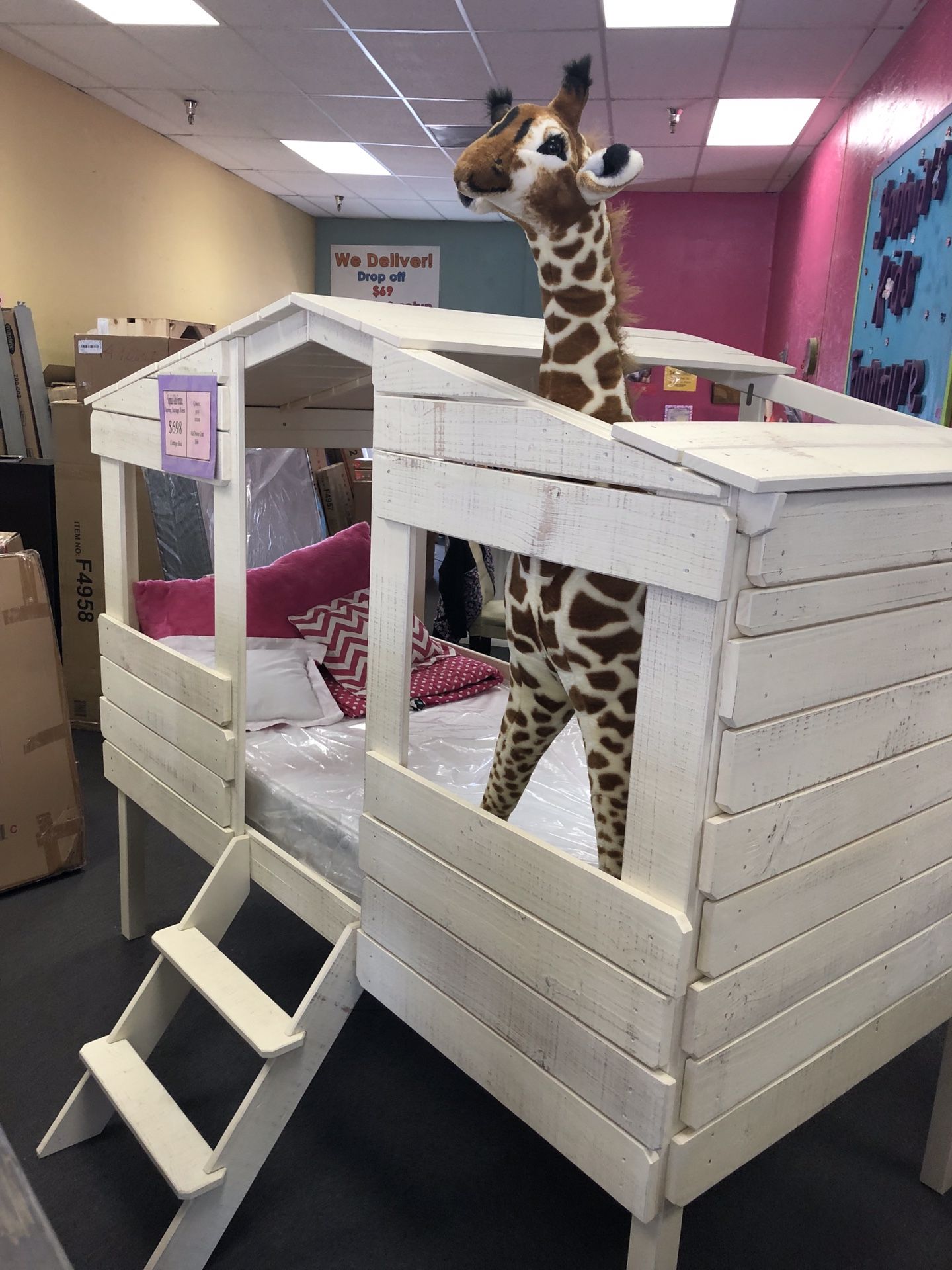 Twin size Playhouse bed