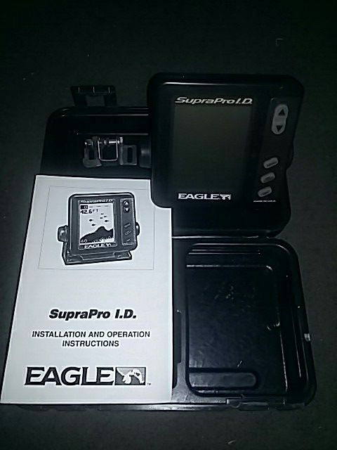Eagle Suprapro I.D. fish finder head unit manual & case