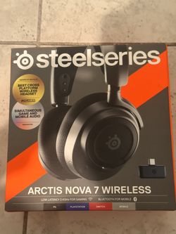 SteelSeries Arctis Nova 7 Wireless