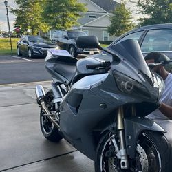YZF R1