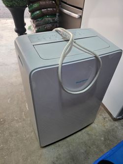 Free AC (smells bad)