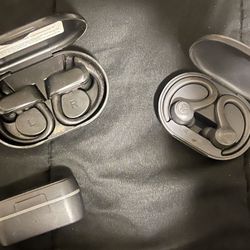 Wireless Bluetooth Earbuds/headphones