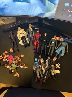 Mixed Action Figure Lot with Accessories