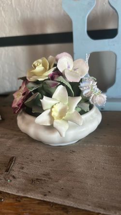 COALPORT. Basket Of Flowers