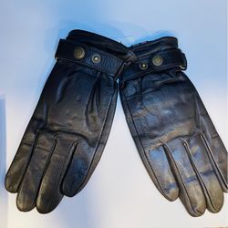 Beautiful Chaps by Ralph Lauren dark brown leather gloves- New with original packaging