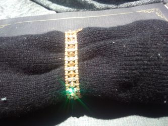 Stella & dot. Stretchable bracelet