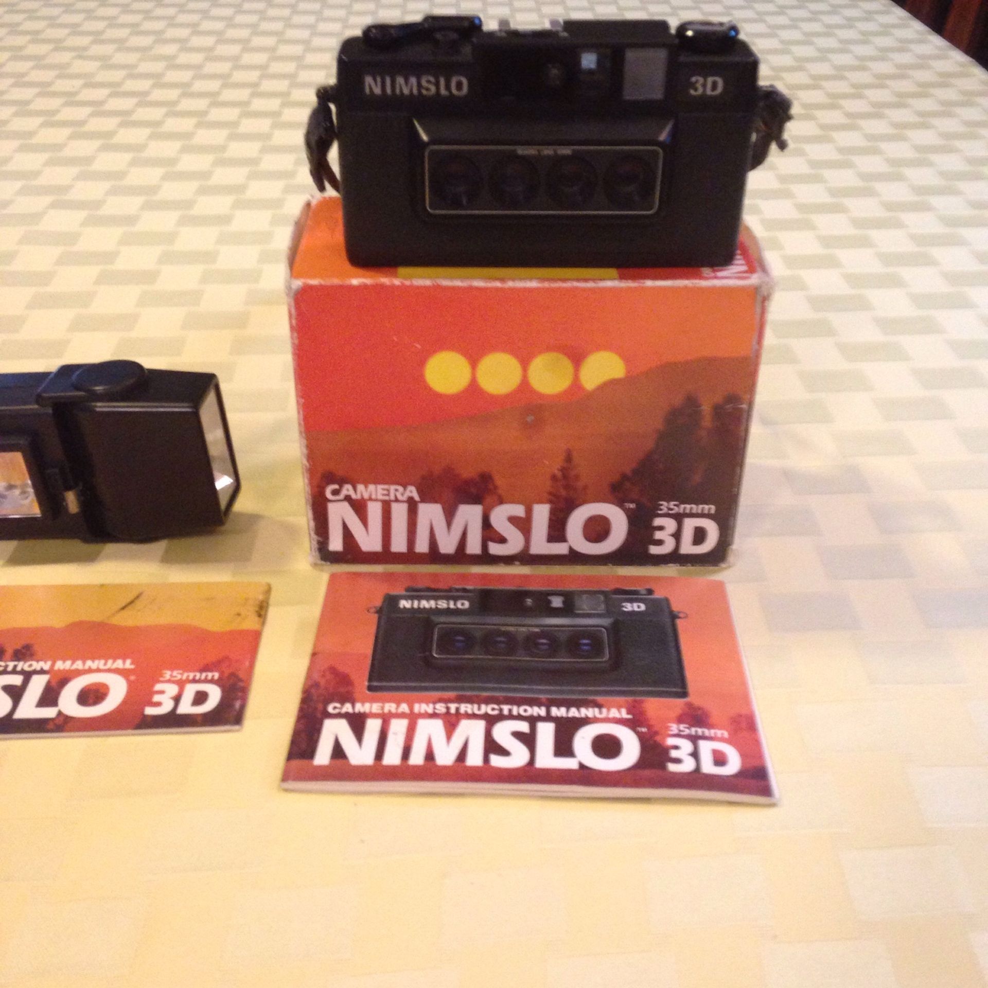 Vintage 1982 Nimslo 3D Camera With Flash