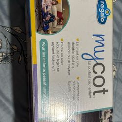 Regalo (brand)Mycot Portable Toddler Bed 