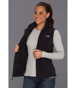 Women’s North Face Vest BRAND NEW