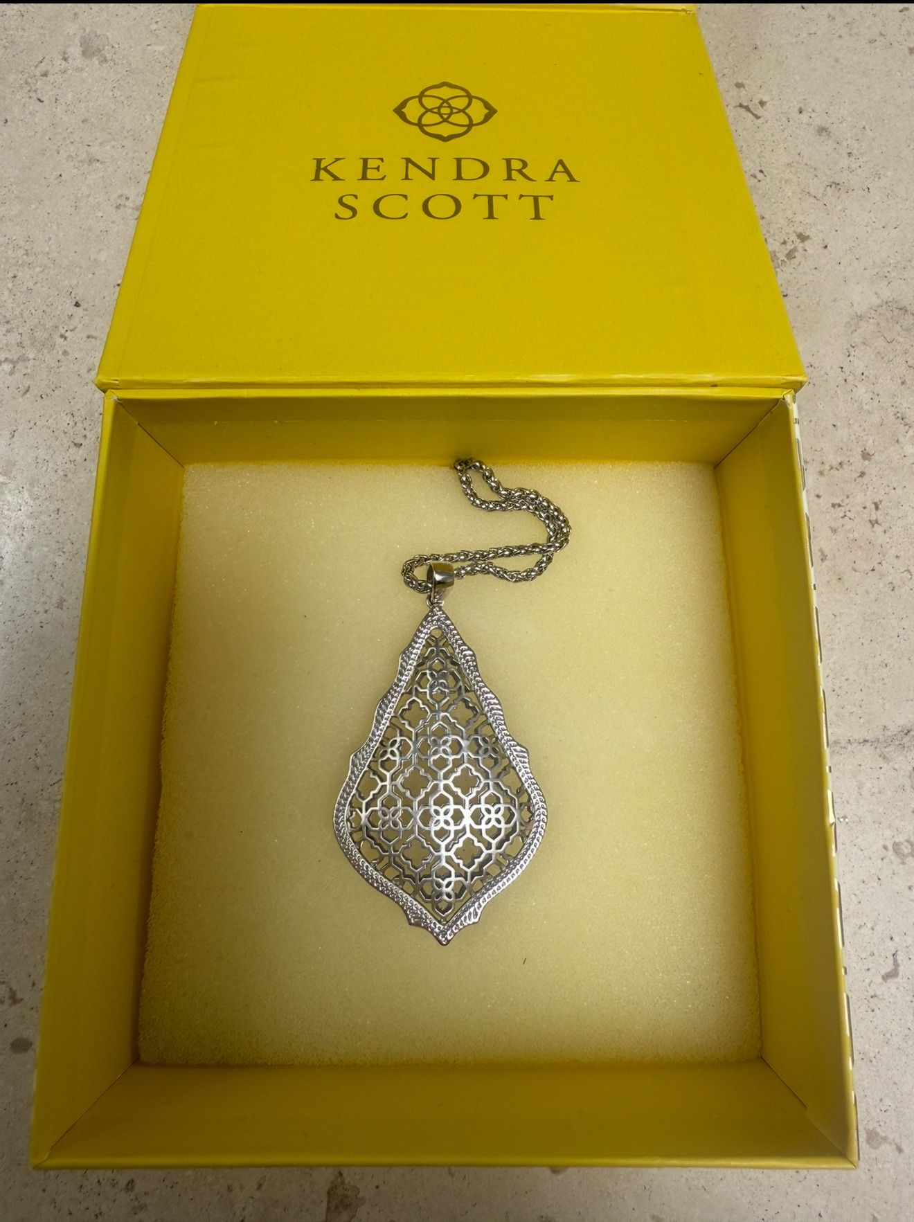 Kendra Scott Aiden Filigree Pendant Long Necklace in Silver Vintage