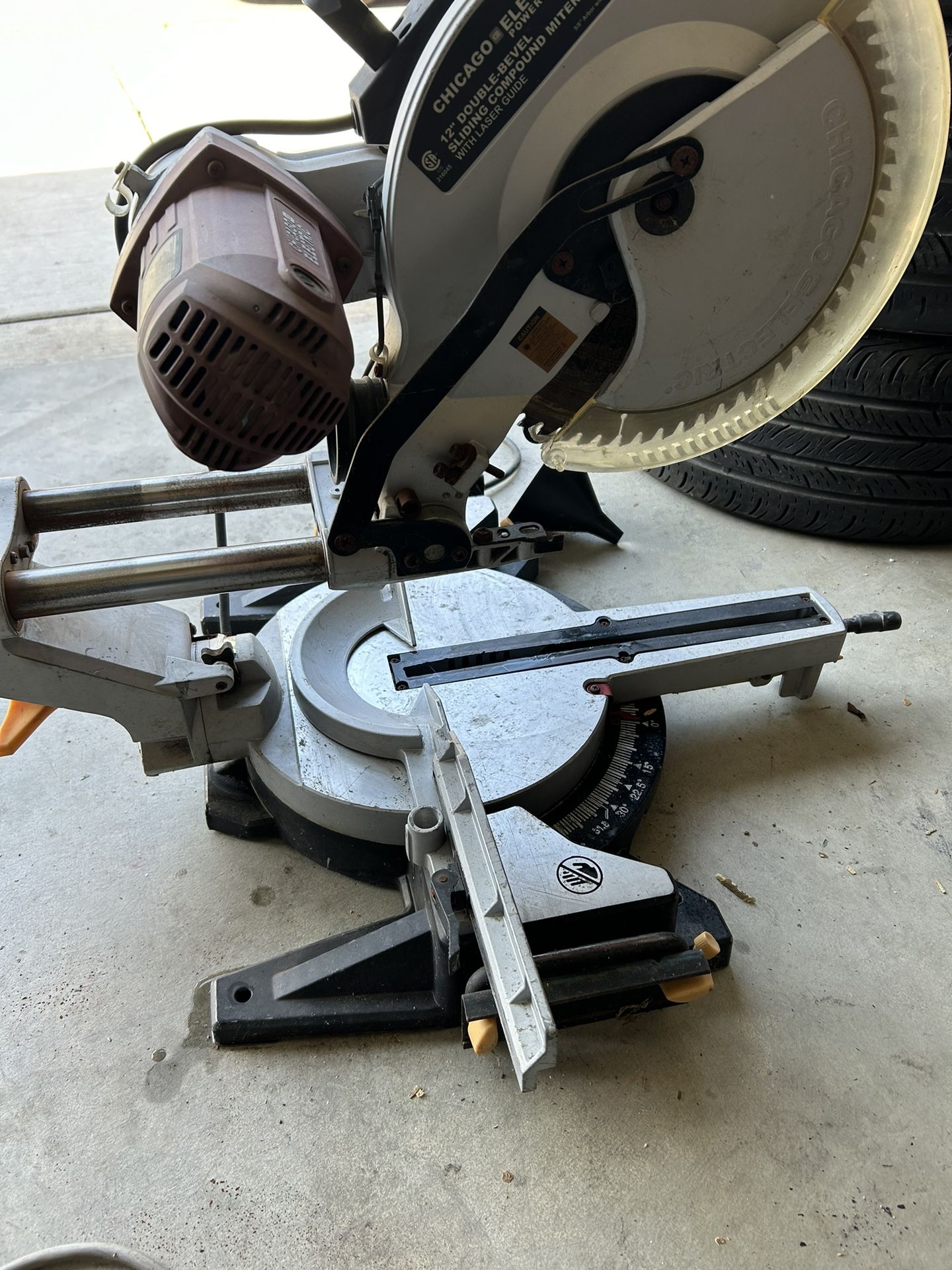 Chicago Electric  Saw 