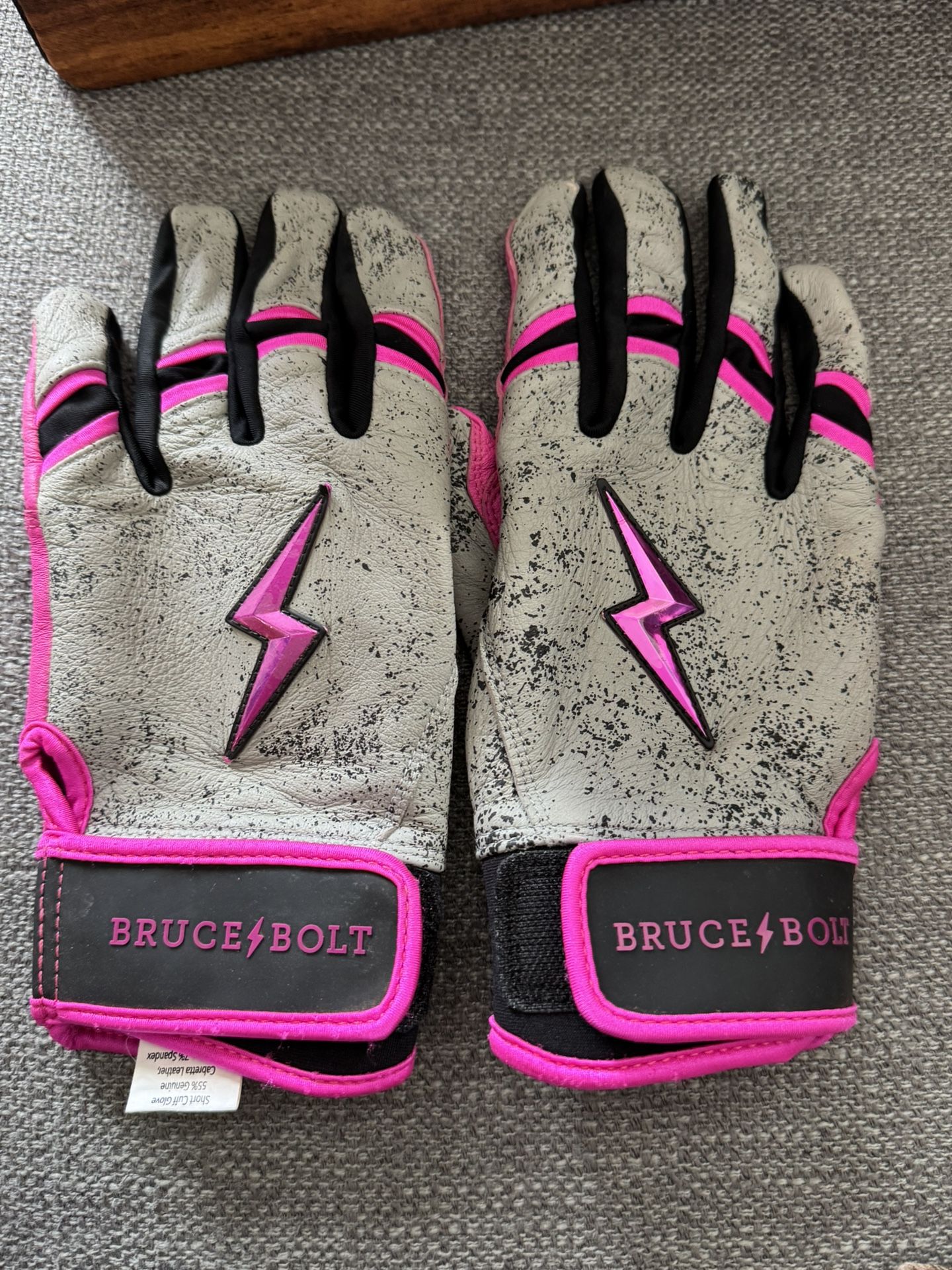 Bruce Bolt Batting Gloves - Nimmo City Connect