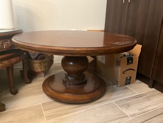 Bernhardt Round Wood Pedestal Coffee Table