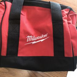 Milwaukee. 11x11 BRAND NEW TOOL BAG $30