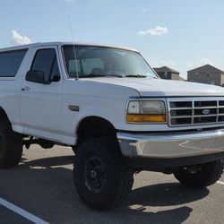 1995 Ford Bronco