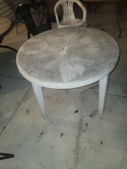 Patio table