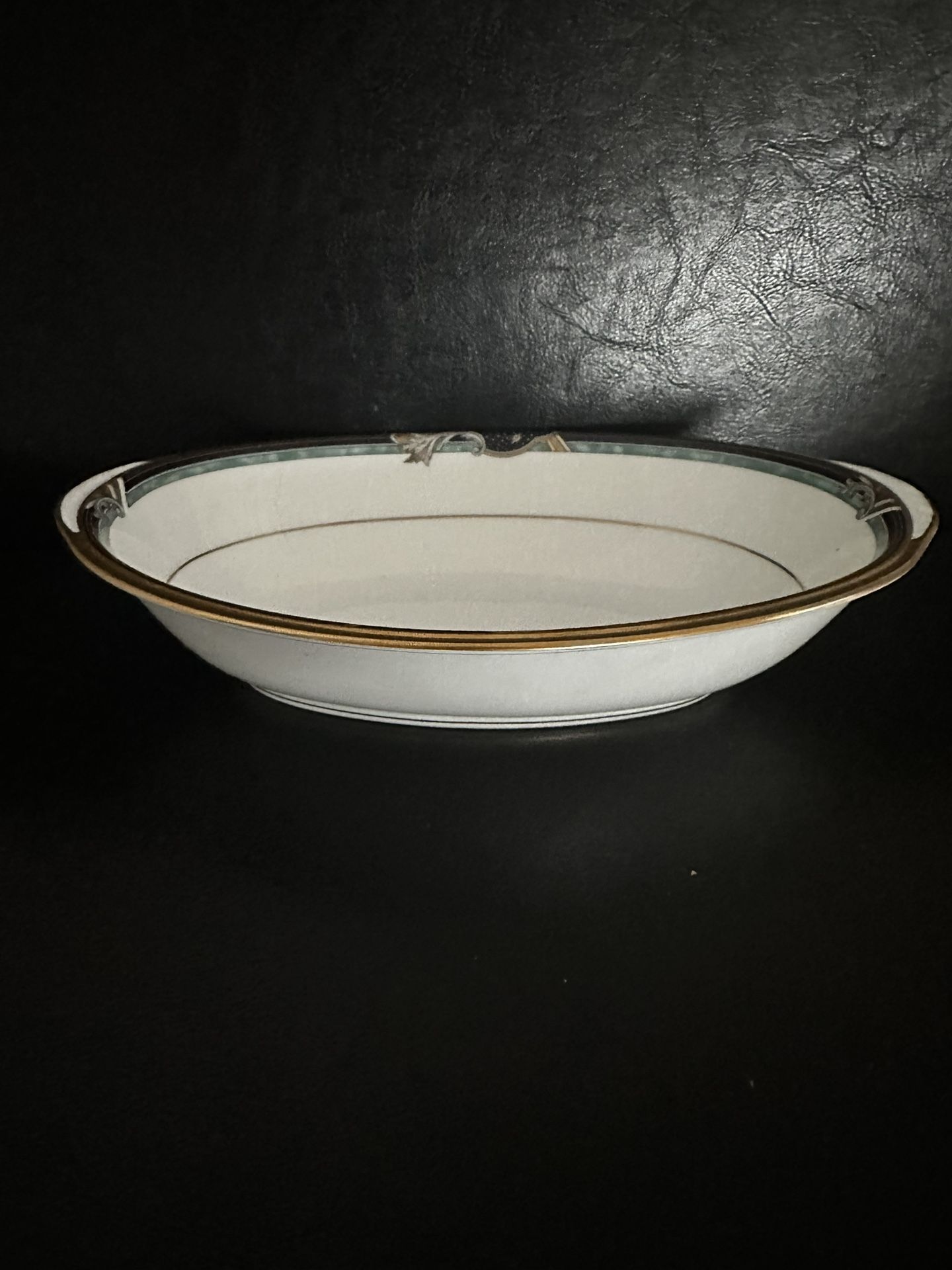 Nortiake Paris Opera #4718 10" Oval Bone China Serving Bowl 1996 yr