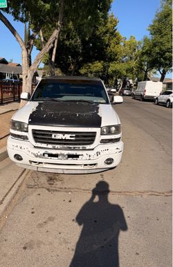 2004 GMC SIERRA 1500