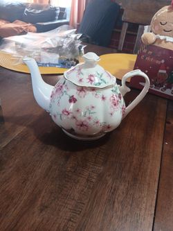 BTA Brew To A Tea Porcelain Teapot