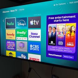 New/ Hisense Roku TV/ 43in Smart tv