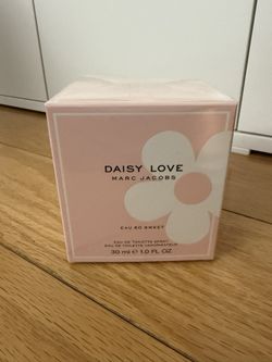 Marc Jacobs Daisy Love
