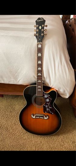 Epiphone Jumbo EJ200CE/VS Acoustic/Electric Guitar