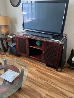 Elegant TV stand & dinning set . Low price!!