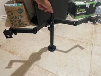 Dual Monitor Mount