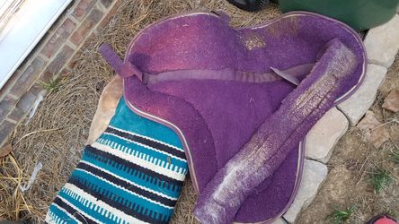 English saddle pad