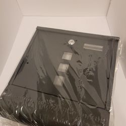 Black Locking Mailbox With 2 Secure Locking Keys