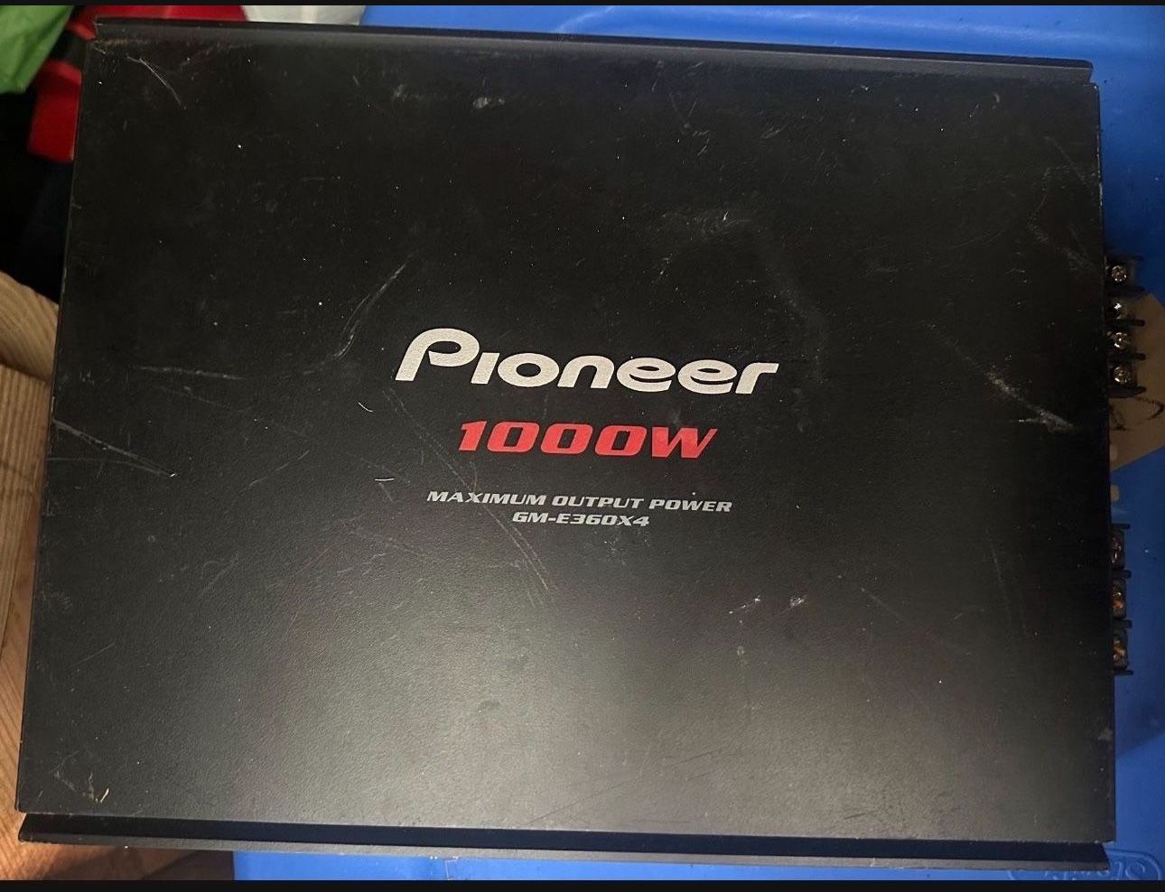 Pioneer 1000w Amp