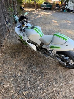 Suzuki Hayabusa con motor, 1300