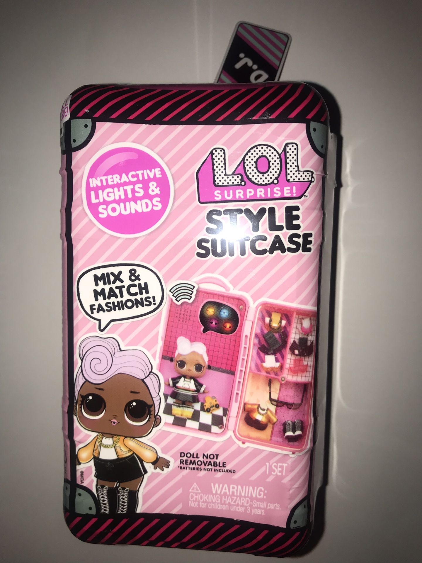 Lol surprise Style Suitcase “DJ”