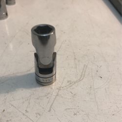 Snap On 1/2Inch Drive Swivel 6 Point 9/16 inch #SU-18 Hardly Used In Great Condition