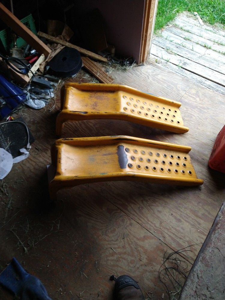 Steal Car Ramps