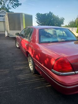 1999 Ford Crown Victoria